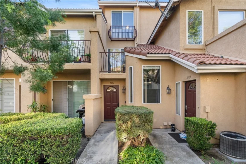 1091 S Positano Avenue photo 1