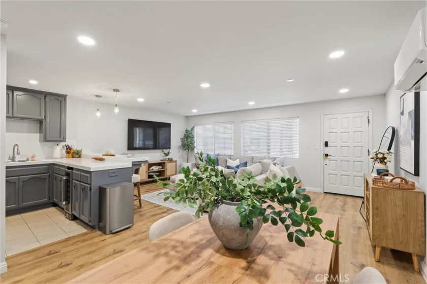 17200 Newhope #204 photo 22