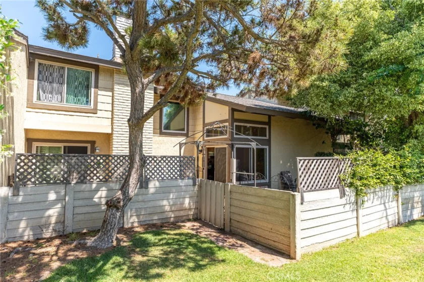 2620 N Tustin Avenue #F photo 42