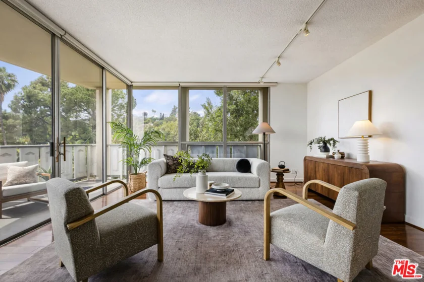 4411 Los Feliz Boulevard #502 photo 26