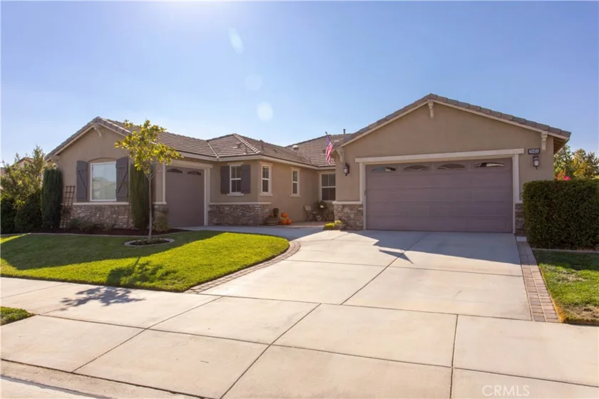 28455 Beacon Bay Circle photo