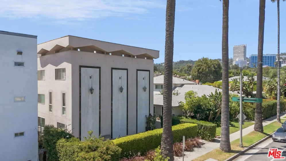 603 N Doheny Drive #2B photo 20