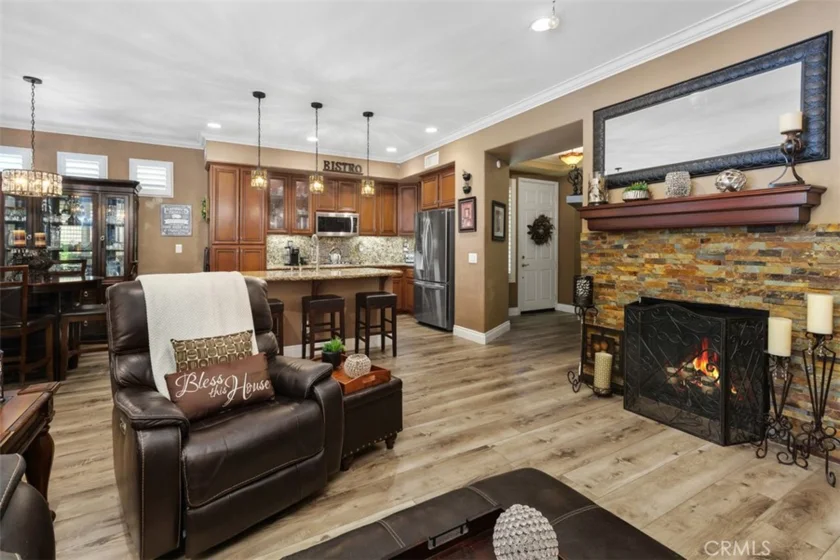 8738 Cuyamaca photo 10