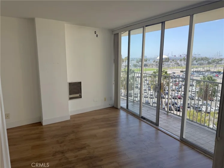 700 E Ocean #808 photo 9