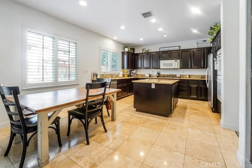 38107 Copperwood Street photo 8