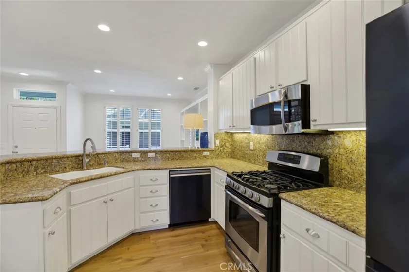 56 Nantucket Lane photo 5