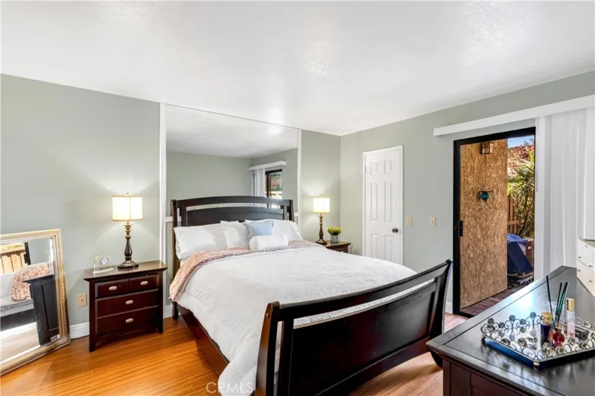 25231 Tanoak photo 19