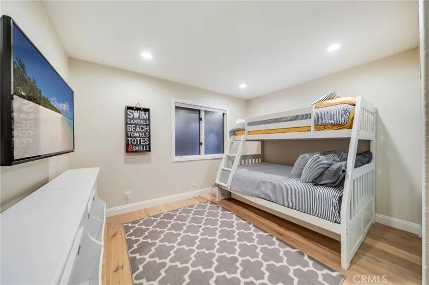 247 Calliope Street photo 16