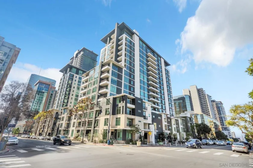 425 W Beech Street #1351 photo 1