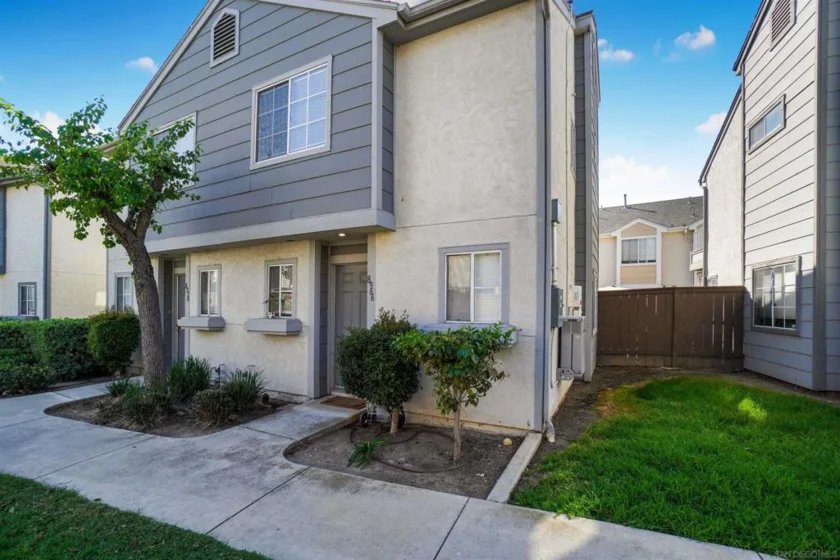 8966 Arlingdale Way photo 21