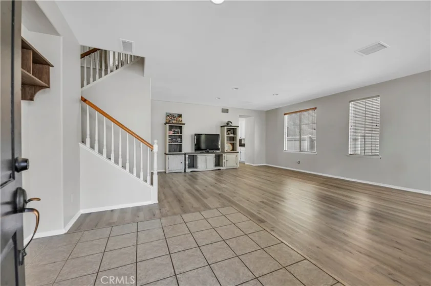 23831 Cloverleaf photo 12