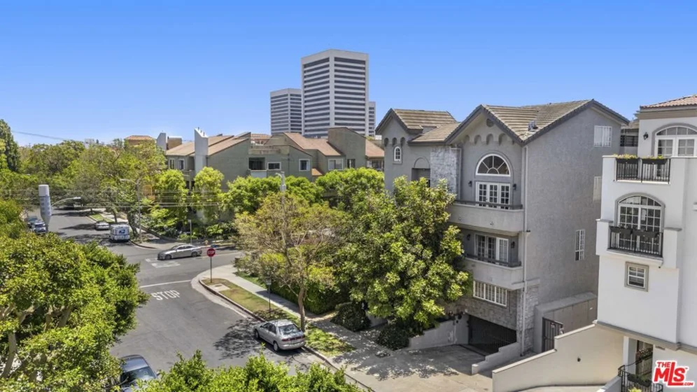 1431 Camden Avenue #303 photo 2