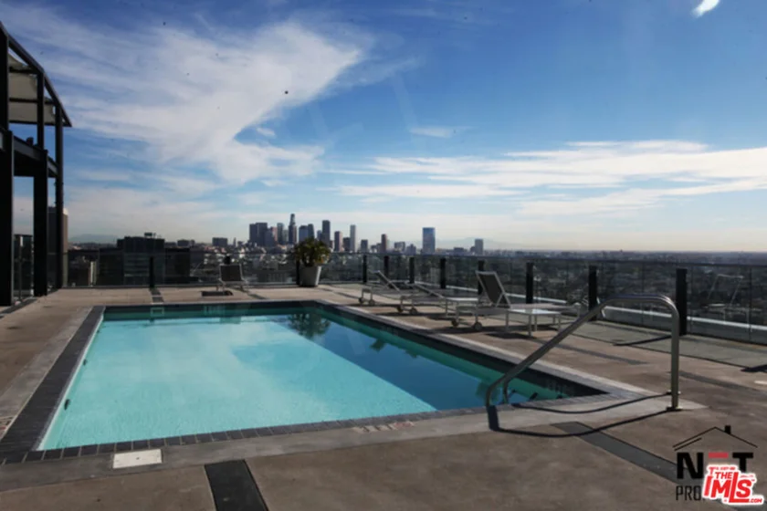 3810 Wilshire Boulevard #410 photo 5