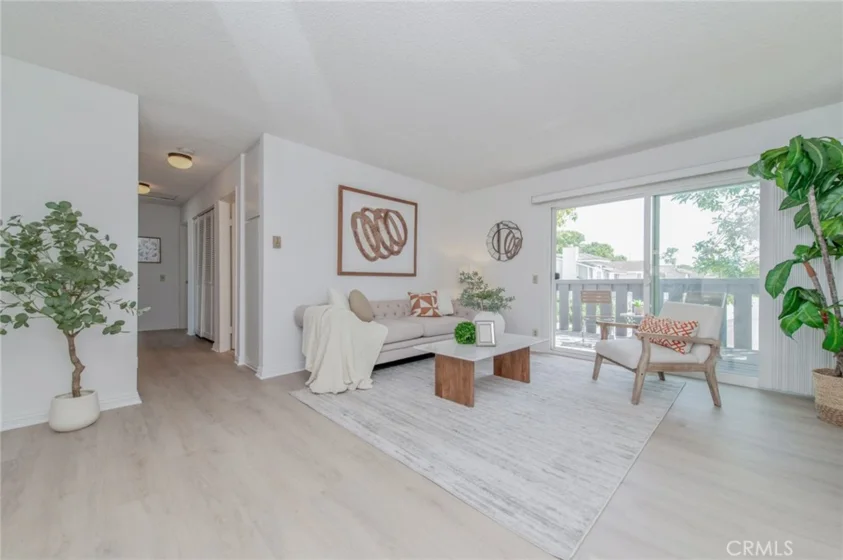 44 Fallbrook photo 1