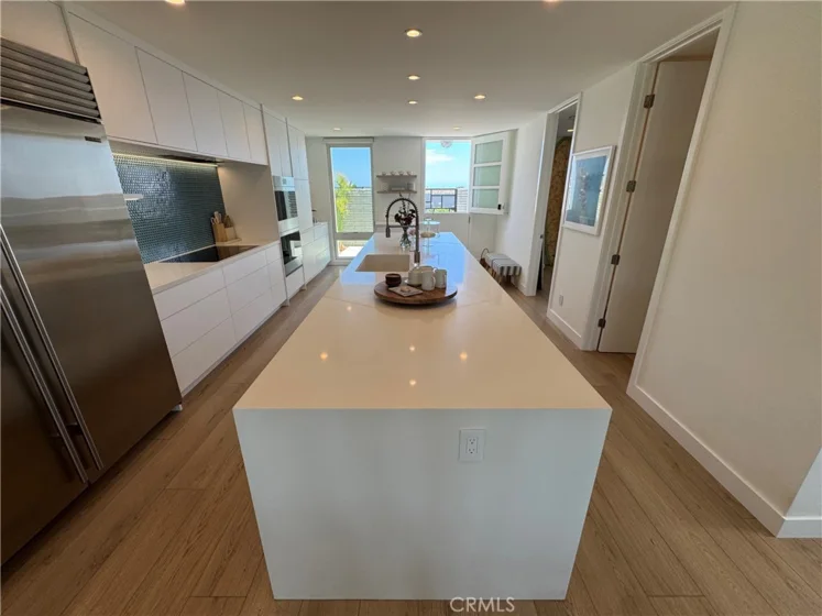 3981 Warner Avenue photo 10