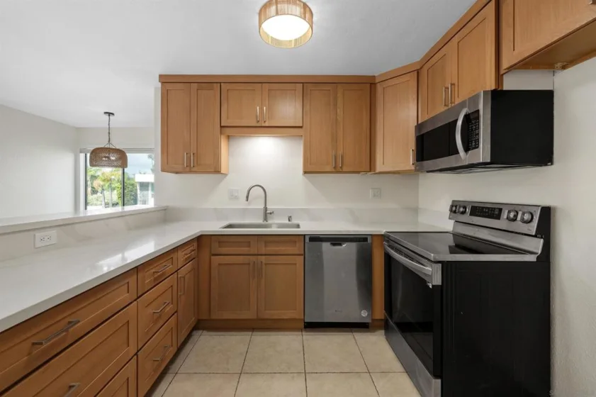 3833 Lamont Street #2A photo 3