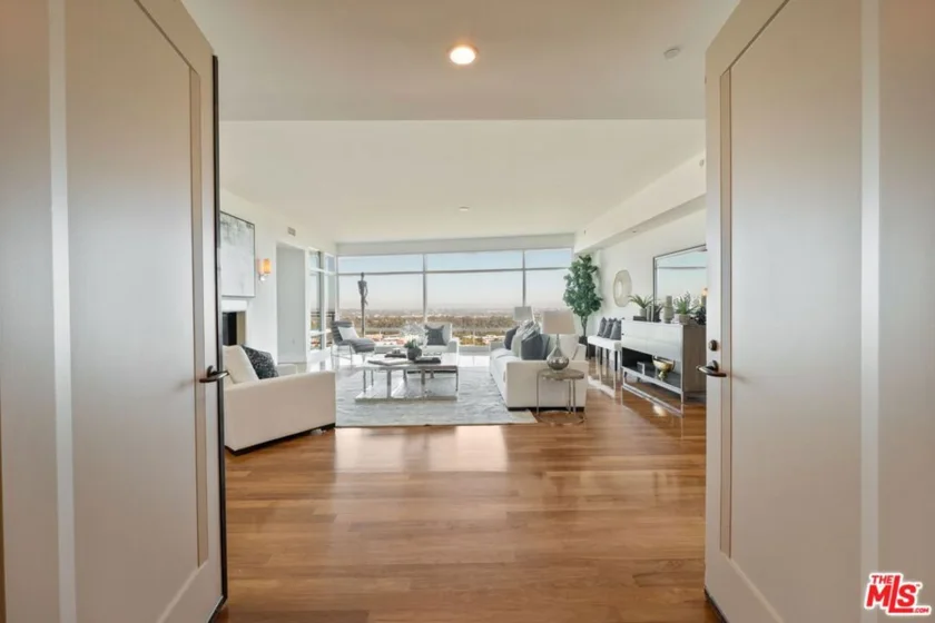 1 W Century Drive #18A photo 1