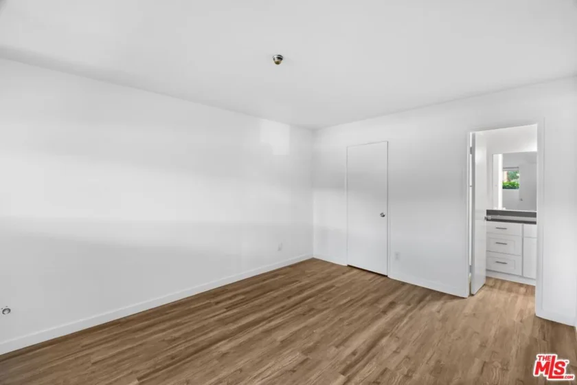 4900 Overland Avenue #157 photo 14