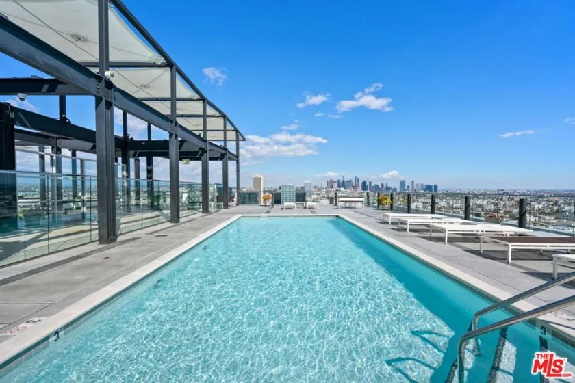 3810 Wilshire Boulevard #602 photo 9