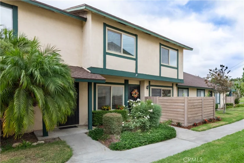 1717 N Rainwood Circle #C photo 1