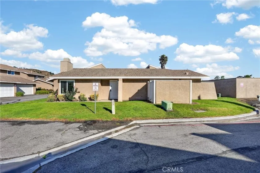 44535 La Paz Road #A photo 23