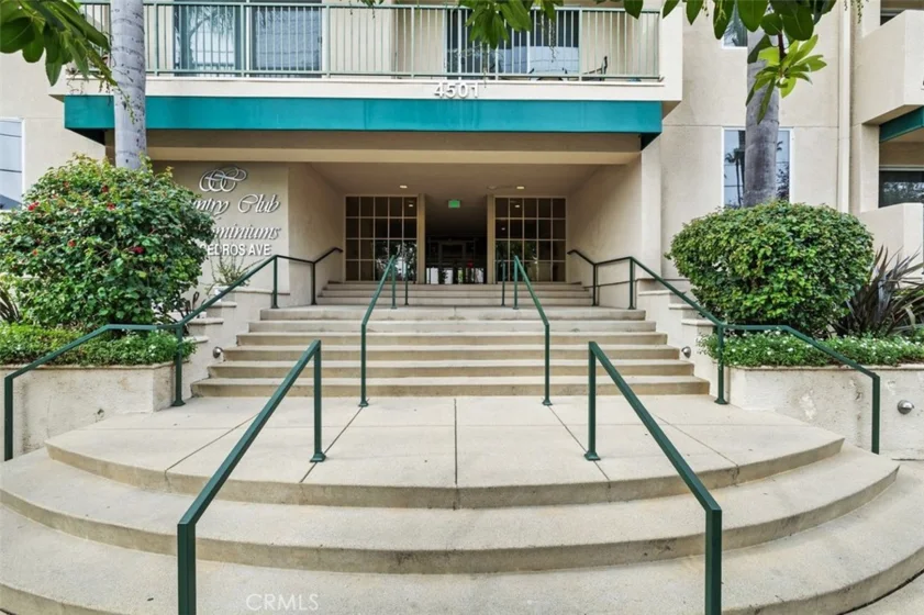 4501 Cedros Avenue #239 photo 26