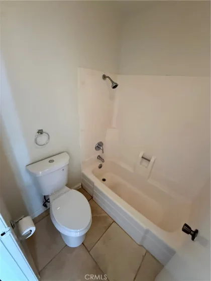 619 N Bristol #23 photo 15