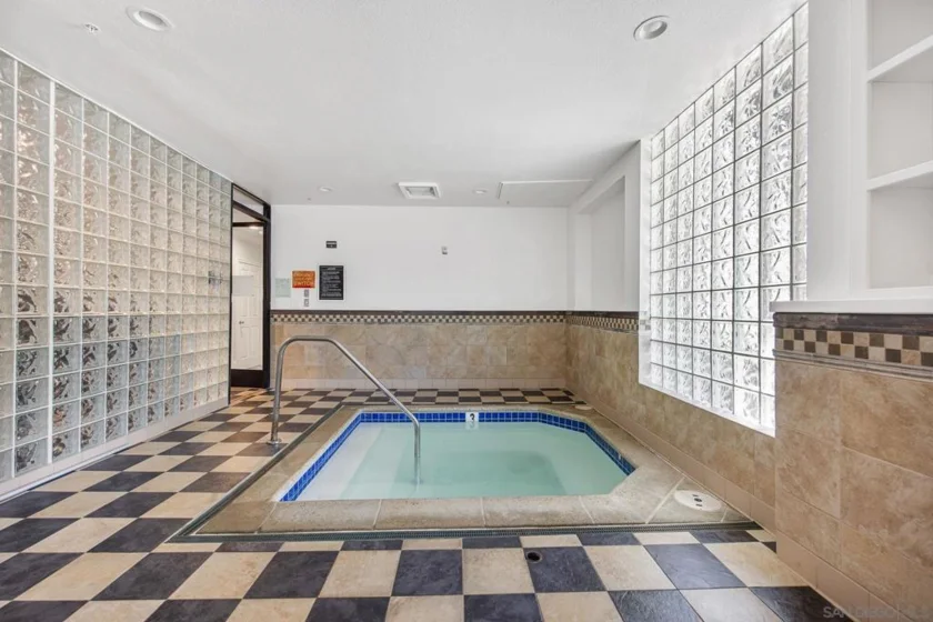 1480 Broadway #2308 photo 14