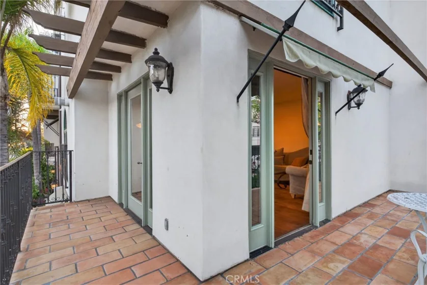 4301 Los Feliz #12 photo 29
