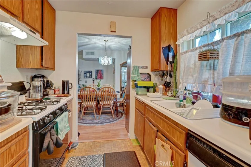 8470 Westmore photo 23