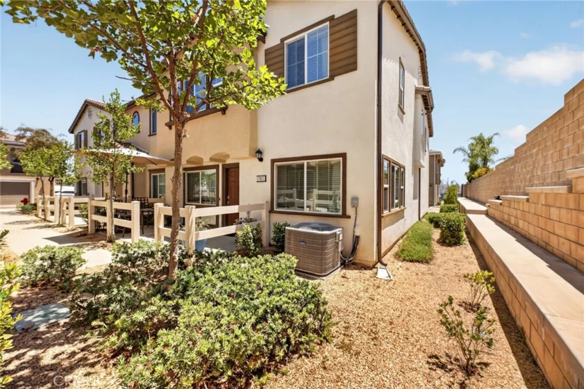 28451 Partridge #1703 photo 1