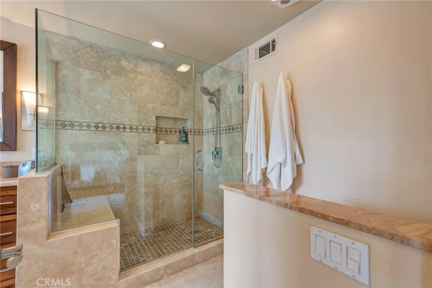 6056 Shadowbrook Circle photo 40