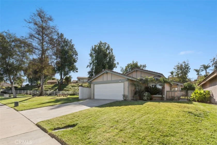 31169 Calle Aragon photo
