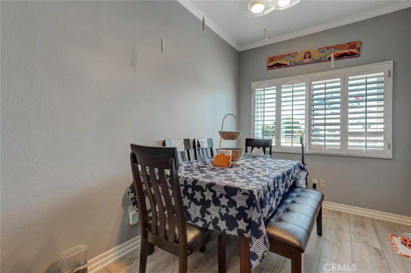 6323 Reseda #1 photo 13