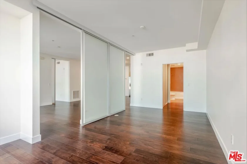 1234 Wilshire Boulevard #405 photo 11