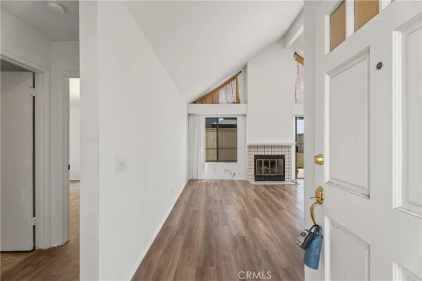 21605 Fernbrook photo 5