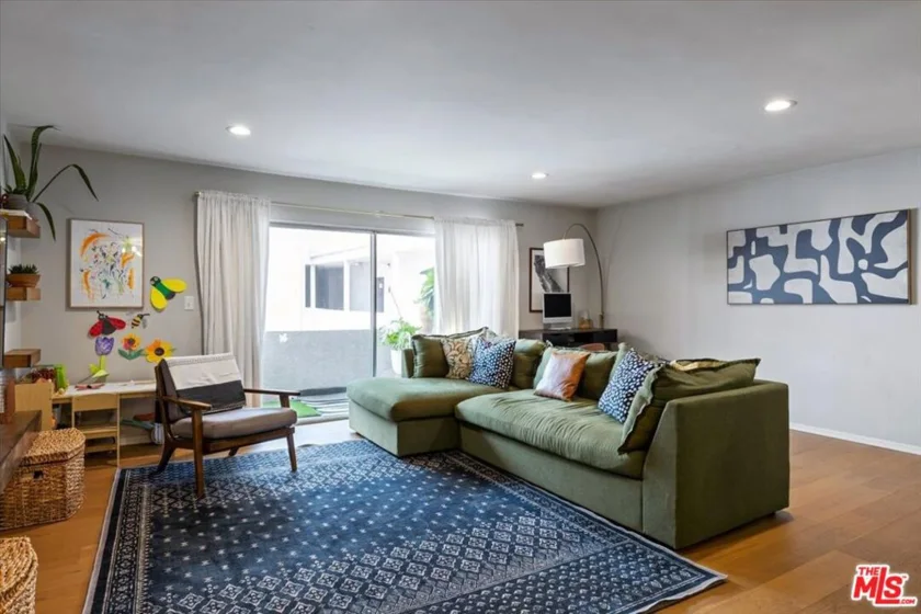 12955 Riverside Drive #203 photo 4