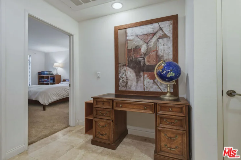 5625 Crescent Parkway #109 photo 23