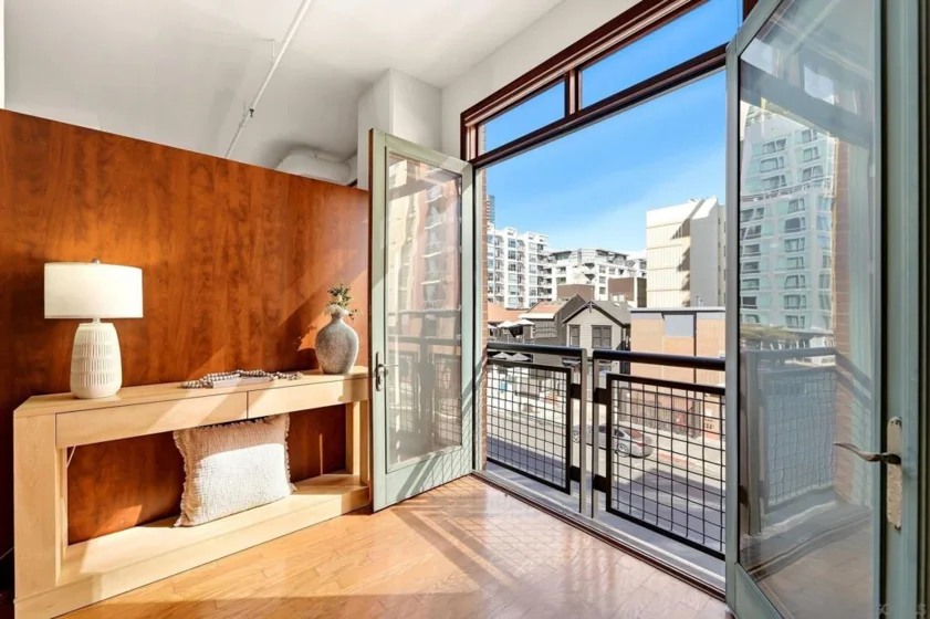 877 Island Avenue #308 photo 30