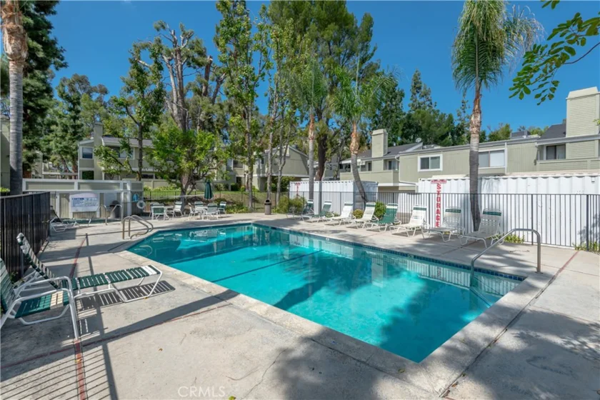 22139 Burbank Boulevard #7 photo 27