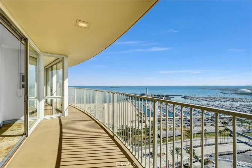 700 E Ocean #3107 photo 20