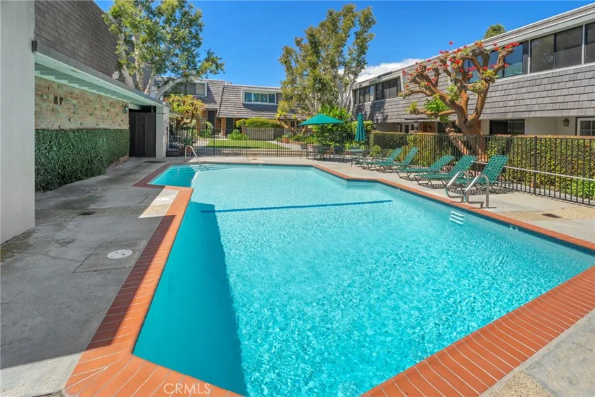 4738 La Villa Marina #H photo 21