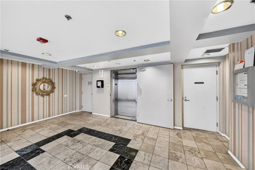 11124 Burbank Boulevard #108 photo 43