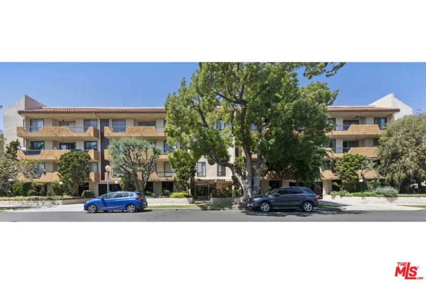 10671 Holman Avenue #301 photo 1