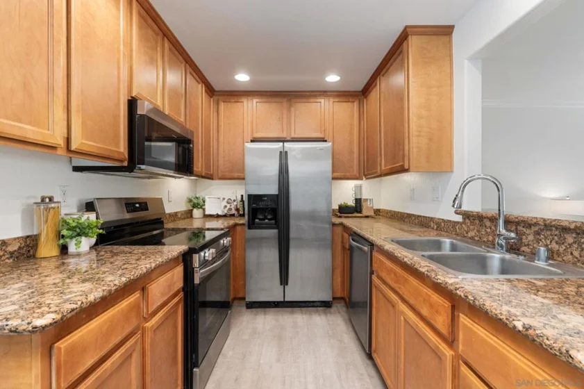 3993 Jewell #C2 photo 16