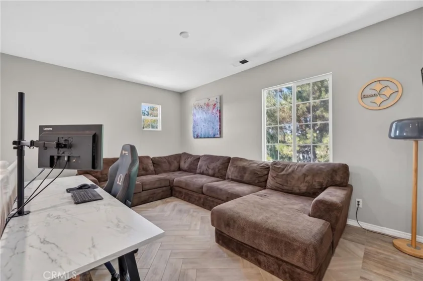 28506 Oakhurst Way photo 21