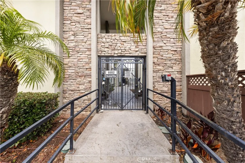 6602 Beadnell Way #22 photo 4