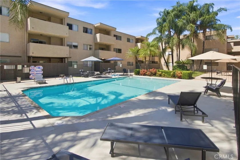 2386 E Del Mar Boulevard #111 photo 21
