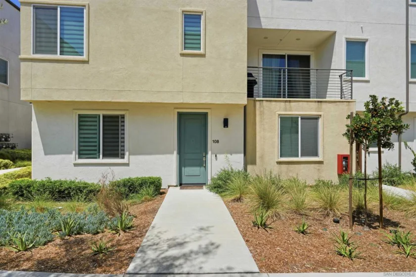 5491 Seacliff Place #108 photo 42