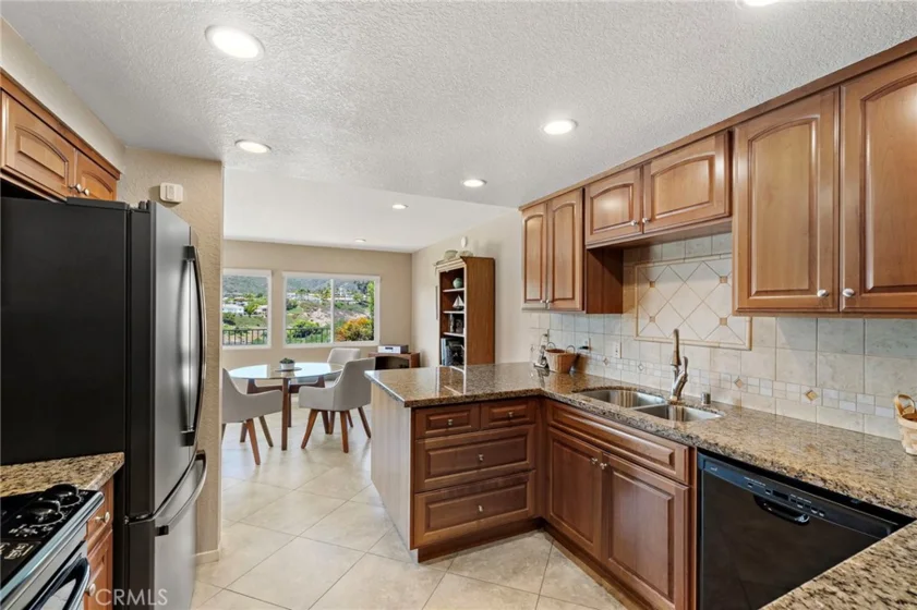23923 Catamaran Way photo 24